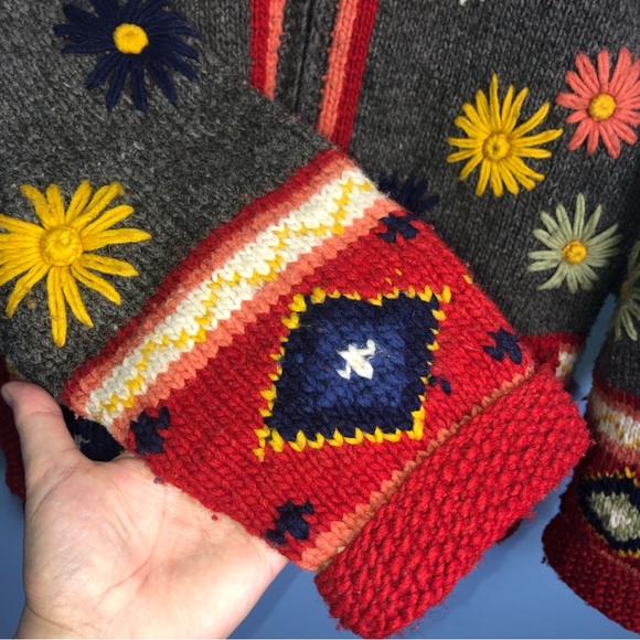 Bolli Importz Women’s size Med 100% Wool zip up sweater - Picture 5 of 15